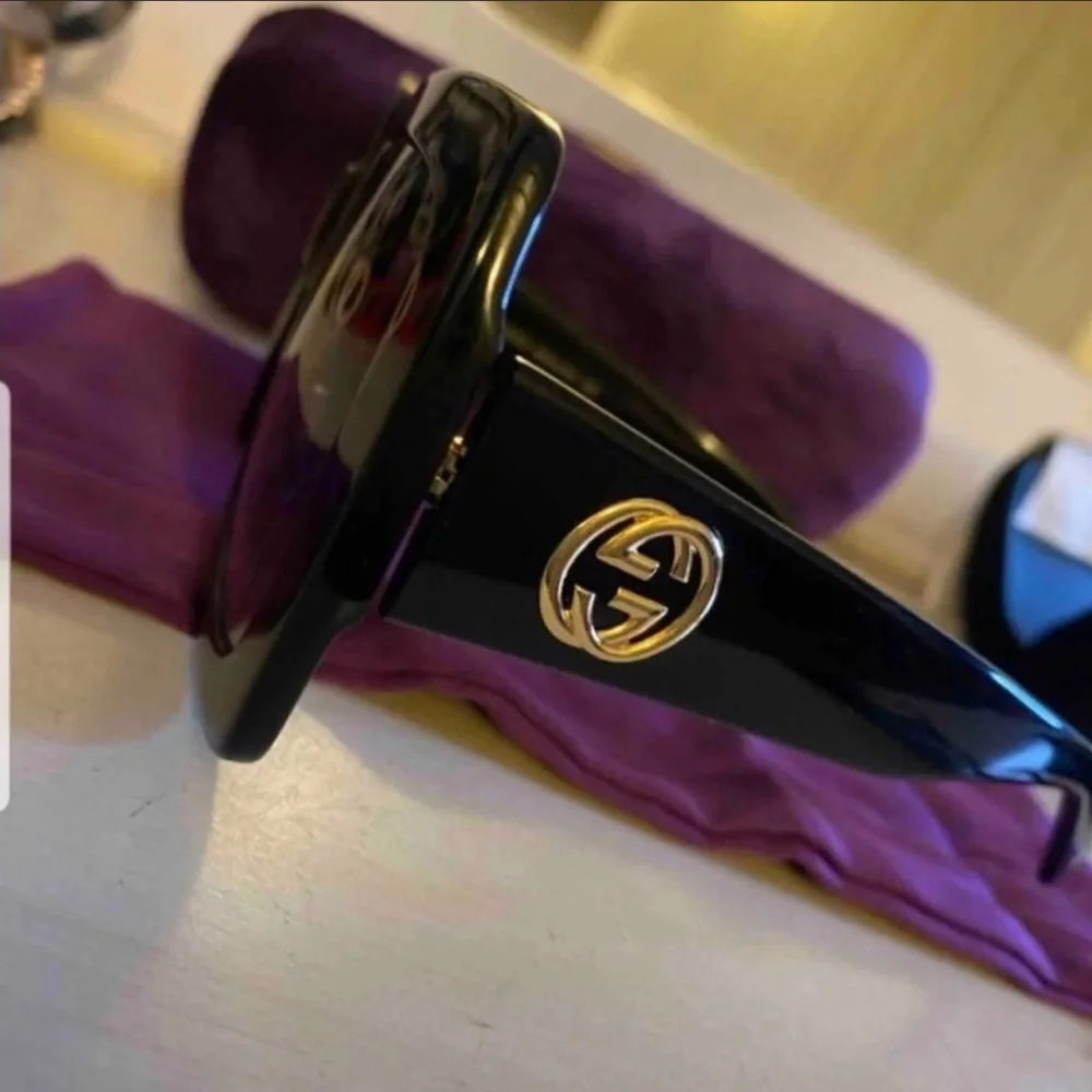 GUCCI OVERSIZED SQUARE SUNGLASSES NWOT - Picture 7 of 11